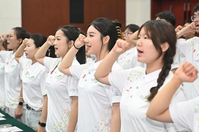 成都世運(yùn)會(huì)“小青椒”志愿者：我們準(zhǔn)備好了