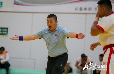“跤”逐精彩