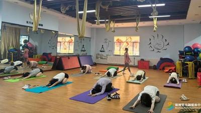 滿洲里青年夜校：解鎖多元課程 點亮青春技能