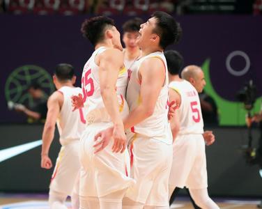 男籃亞洲杯：中國男籃時隔十年再度闖入決賽