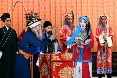 北疆文化活動季｜京劇《玉堂春》開唱