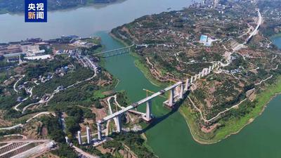 刷新进度条 渝万高铁渠溪河双线特大桥成功合龙