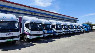 通遼快遞“綠”了！新能源快遞車向汽油味說“拜拜”