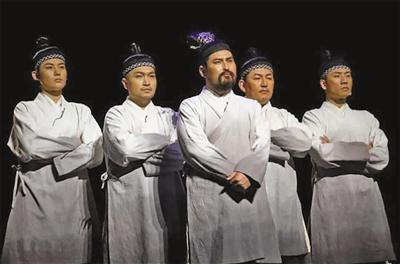 原創(chuàng)話劇《Hi，我找呂布》——從草原鐵匠到三國(guó)猛將的自我探尋  