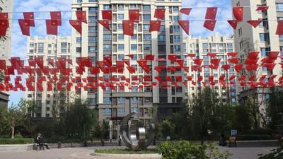 氛围感拉满！通辽披上“中国红”