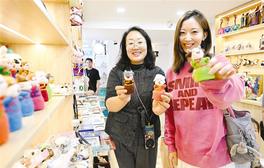 民族手工艺品受青睐