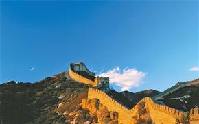 內蒙古徒步考察長城“第一人”之傳奇人生——《長城驕子》讀后