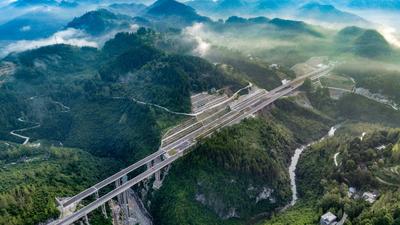 全國鐵路今起實(shí)行新列車運(yùn)行圖 注意這些車次有調(diào)整