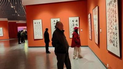 穿越時(shí)空的筆鋒：呼倫貝爾與您共赴抗戰(zhàn)勝利80周年藝術(shù)之約