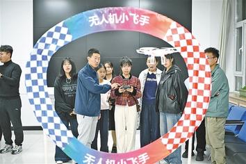 硬核青春 技能拉滿