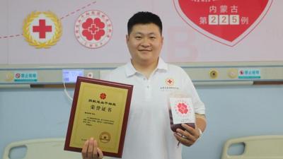 新華社聚焦！通遼外賣小哥的“生命必達(dá)”