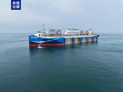 全球首型深遠(yuǎn)海智能漁業(yè)養(yǎng)殖工船抵達(dá)湛江 準(zhǔn)備交付使用