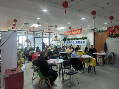 瑞眾保險呼和浩特中支開展“銀齡時光 養(yǎng)老守護”養(yǎng)老悅享專題活動