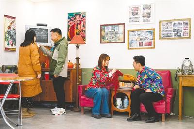 赴一場鄉(xiāng)愁之約 　　