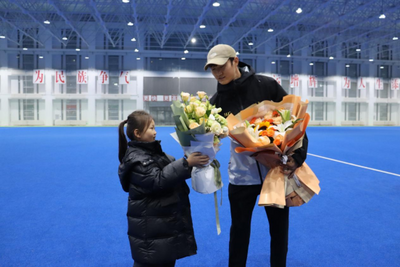 时隔32年摘得全运会冠军 内蒙古男子曲棍球队凯旋而归