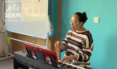 內(nèi)工大社區(qū)公益鋼琴班開(kāi)課