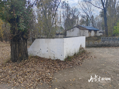 張先生：垃圾池已建成6年，岱海鎮(zhèn)還沒結(jié)清施工款！