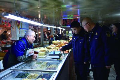 集寧區(qū)：冬菜儲備正當(dāng)時 守護(hù)群眾“菜籃子”公平