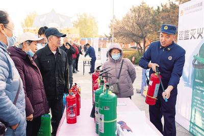 普及消防知識 　　