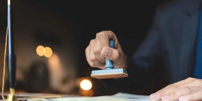 40余家网店售卖二手军用物资被查 国安机关披露案件详情