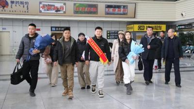 不負(fù)生命之托！遠(yuǎn)赴呼和浩特市捐獻(xiàn)造血干細(xì)胞的郝寶陽平安抵通