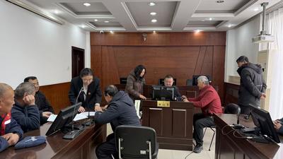 綜治主導(dǎo)+政協(xié)助力 臨河區(qū)綜治中心高效化解涉農(nóng)群體糾紛 筑牢基層權(quán)益防線  