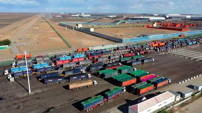 牛！策克口岸煤炭洗選量突破千萬噸