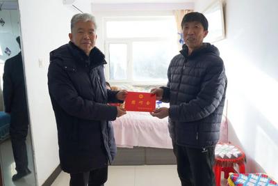 內(nèi)蒙古自治區(qū)總工會(huì)慰問(wèn)團(tuán)赴興安盟開(kāi)展2026年“兩節(jié)”送溫暖慰問(wèn)活動(dòng)