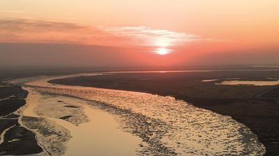 黃河流凌醉夕陽