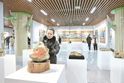 文化聚人氣 引客入城來