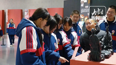 呼市文化藝術(shù)職業(yè)學校學子走出校園