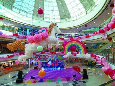 烏蘭察布中心城區(qū)跨年氛圍提前拉滿