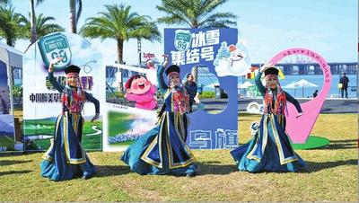 草原文化燃動(dòng)鵬城