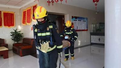 消防演練走進養(yǎng)老院 守護幸福晚年