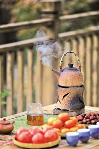 （詩詞歌賦）莫怪虹無影 如今小雪時