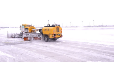 呼和浩特白塔國(guó)際機(jī)場(chǎng)硬核除雪