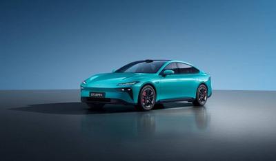 新手購(gòu)車(chē)不糾結(jié)！15萬(wàn)內(nèi)高顏值新能源車(chē)，低坐姿+窄車(chē)身停車(chē)無(wú)憂