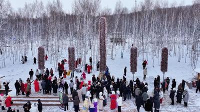 11米高“糖葫蘆樹”現(xiàn)身呼倫貝爾啦！