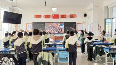 法潤童心守初心 幸福成長伴法行——烏審旗呼吉爾特小學憲法宣傳周主題教育活動紀實