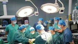 架起重返有聲世界的橋梁——呼倫貝爾市首例人工電子耳蝸植入手術圓滿完成