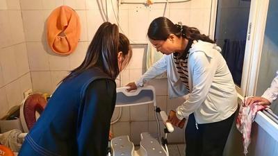 阿拉善盟：從“一戶一檔”到“長效管護(hù)” 打造老年人居家安全新環(huán)境