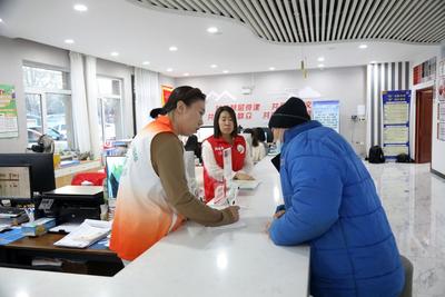 興安盟科右前旗：快遞小哥化身社區(qū)“治理合伙人