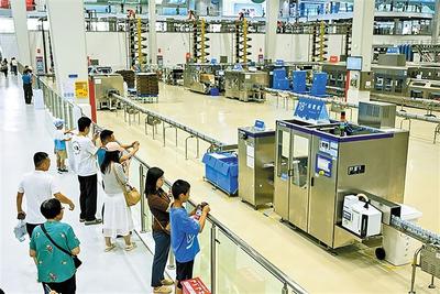 旅游業(yè)崛起：迢迢前路海天闊——內(nèi)蒙古高質(zhì)量推動(dòng)旅游業(yè)發(fā)展掃描