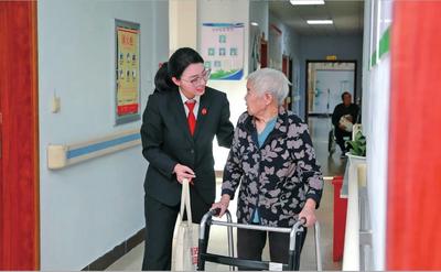 情暖銀齡 守護(hù)晚年