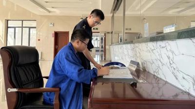 2025年阿拉善海關(guān)原產(chǎn)地證書份數(shù)、簽證金額均創(chuàng)新高！