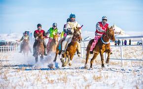 錫林浩特冬季那達慕暨蒙古馬超級聯(lián)賽開幕