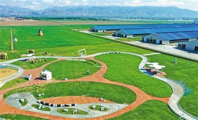 產(chǎn)業(yè)鏈上深耕細(xì)作 價(jià)值鏈上提質(zhì)躍升 內(nèi)蒙古奶業(yè)全鏈發(fā)展繪就千億級(jí)產(chǎn)業(yè)新圖景