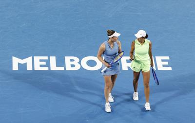 澳網(wǎng)綜合：張帥闖入女雙決賽 薩巴倫卡、萊巴金娜會師女單決賽