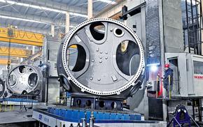 打造高端裝備制造產(chǎn)業(yè)基地