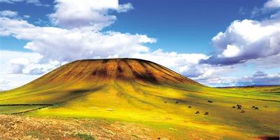 【行走北疆看中國·北疆百城文化探源】秘境火山藏古韻